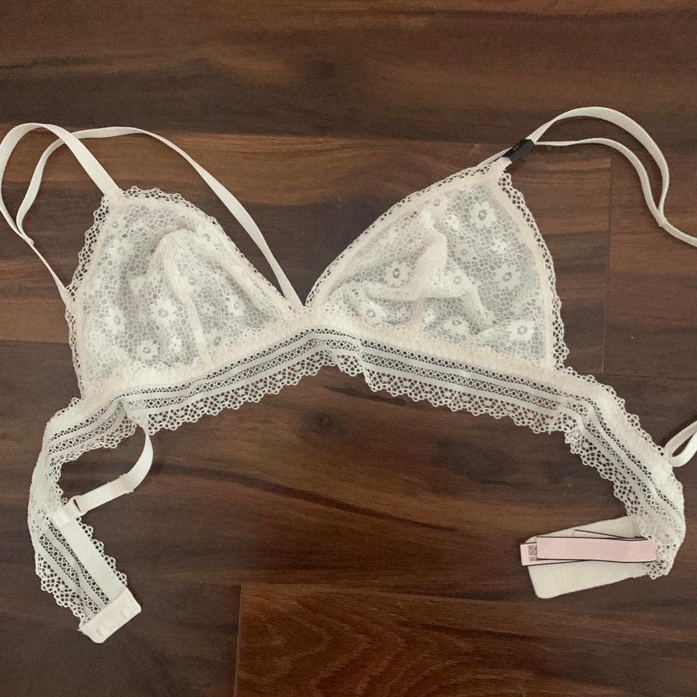 Victoria’s Secret Strappy Lace Bralette